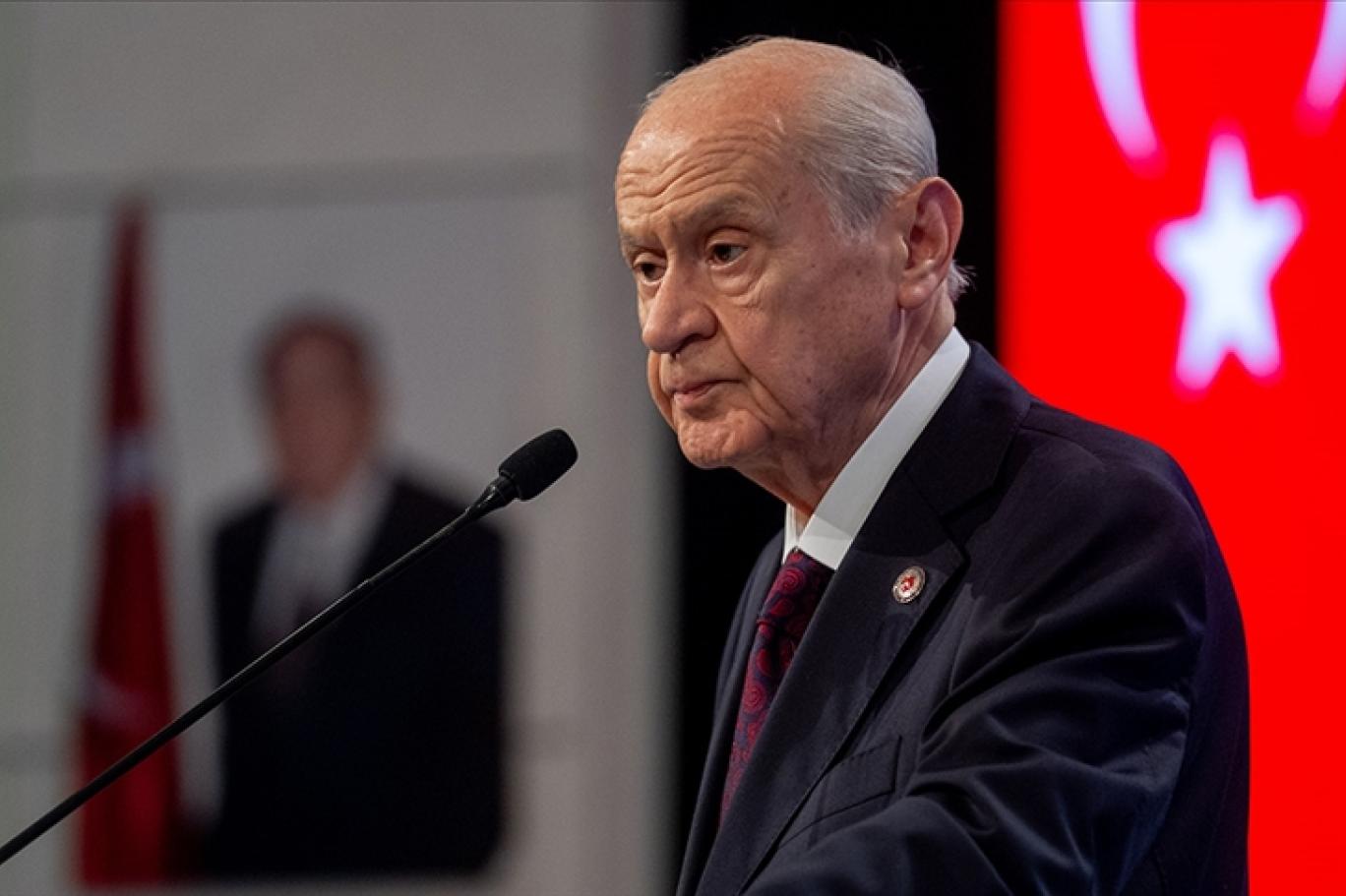 Devlet BAHÇELİ Genel Başkan Fotoğrafı