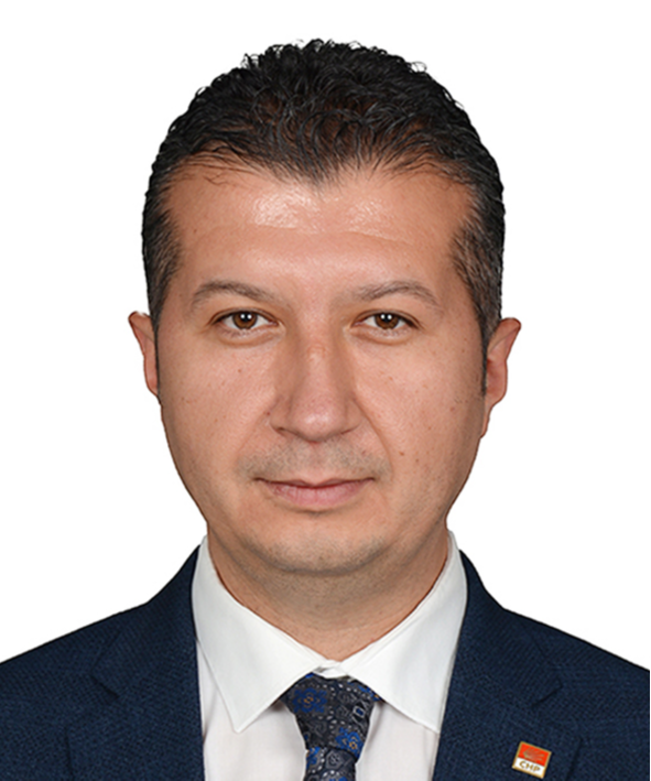 İzzet Akbulut Milletvekili Fotoğrafı